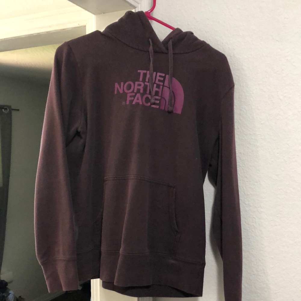 Women’s north face pullover hoody